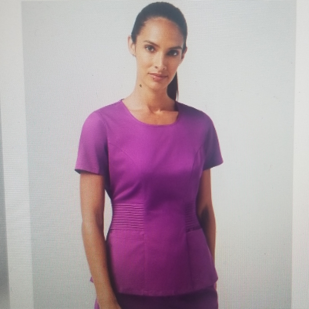 Jaanuu Jolie Collection pintuck women's scrub top